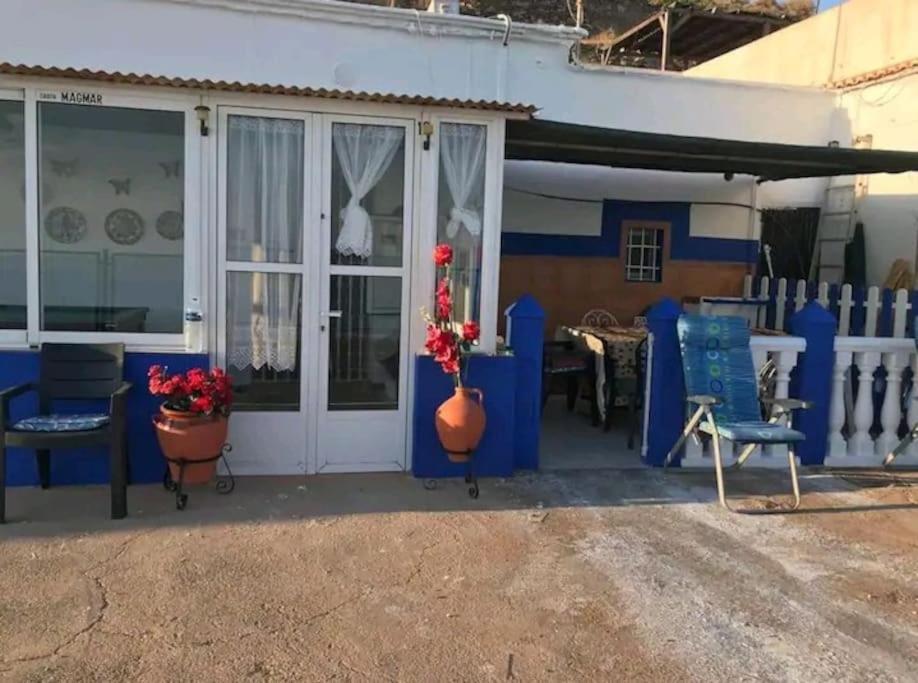 The Beach Hut With Lazy Spa Adra Exteriér fotografie